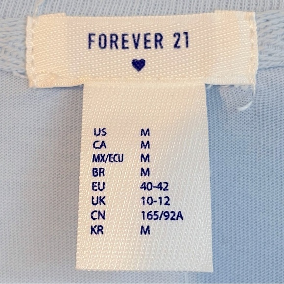 Forever 21 Fa La La La Llama Short Sleeve Tee Size Medium NEW - Picture 6 of 6